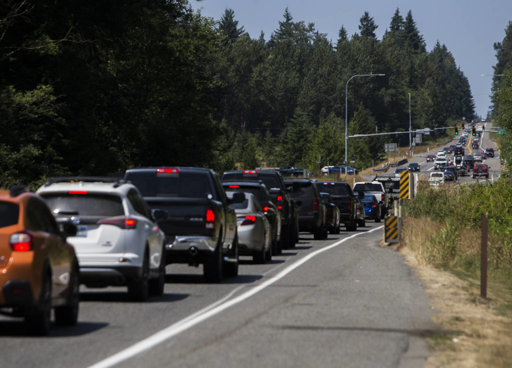 Northbound Highway 9 traffic like this Friday afternoon led the state to change signal timing and lengthen turn lanes to alleviate some of the congestion. (Olivia Vanni / The Herald)
