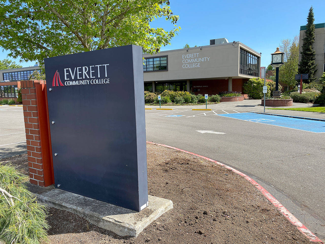 Everett Community College settled a lawsuit for $150,000 with a former employee who claimed she was discriminated against. (Sue Misao / Herald file)