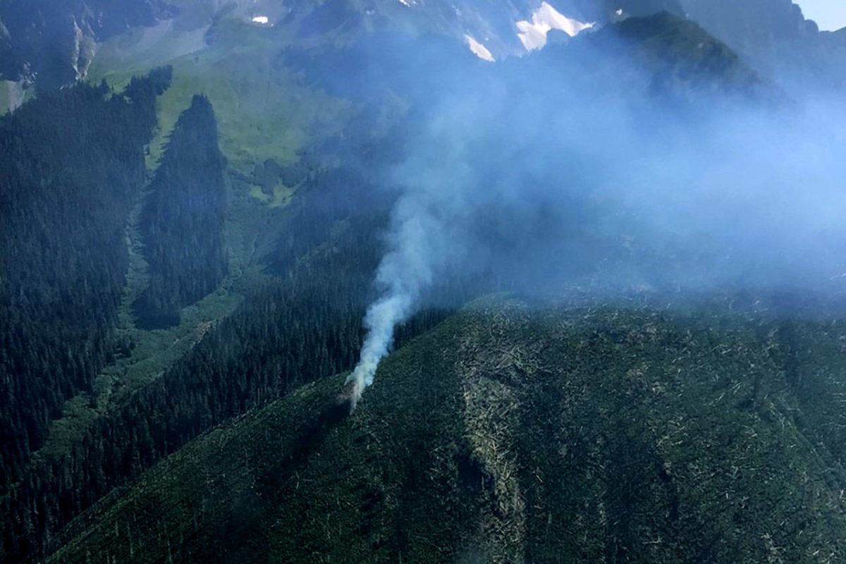 Lightning starts small fires in Mt. BakerSnoqualmie forest