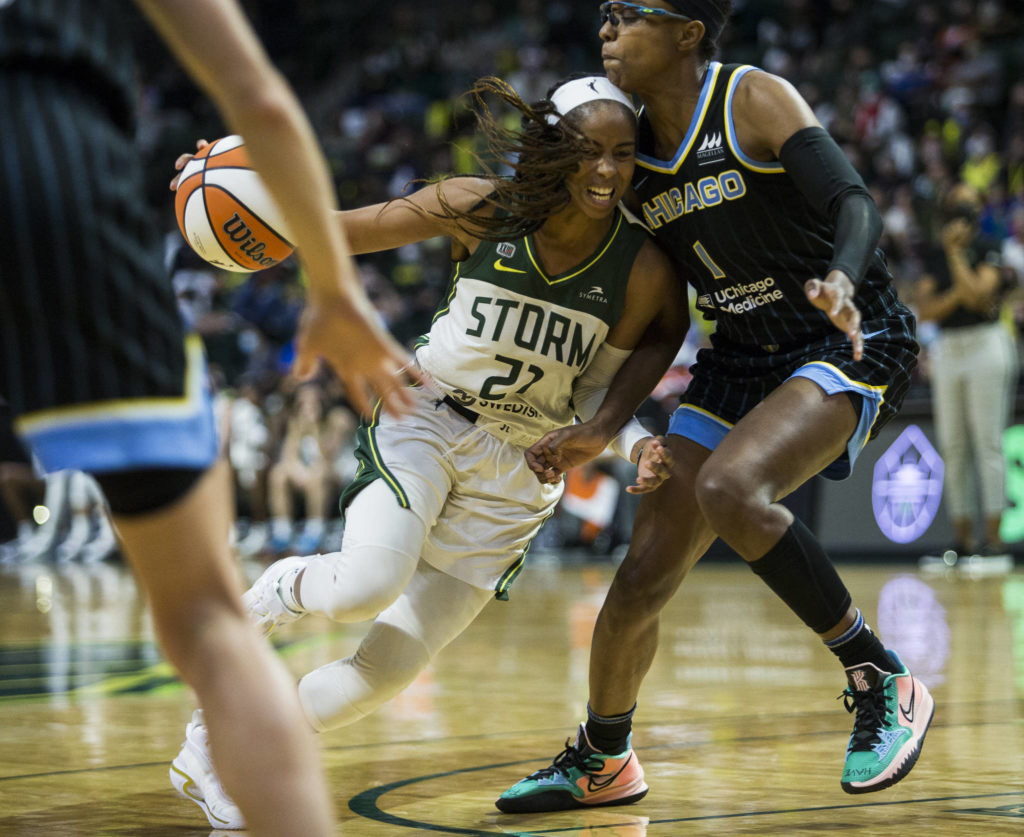 Seattle Stormճ Jordin Canada drives to the hoop during the game against the Chicago Sky at Angel of the Winds Arena on Friday, Aug. 27, 2021 in Everett, Wash. (Olivia Vanni / The Herald)
