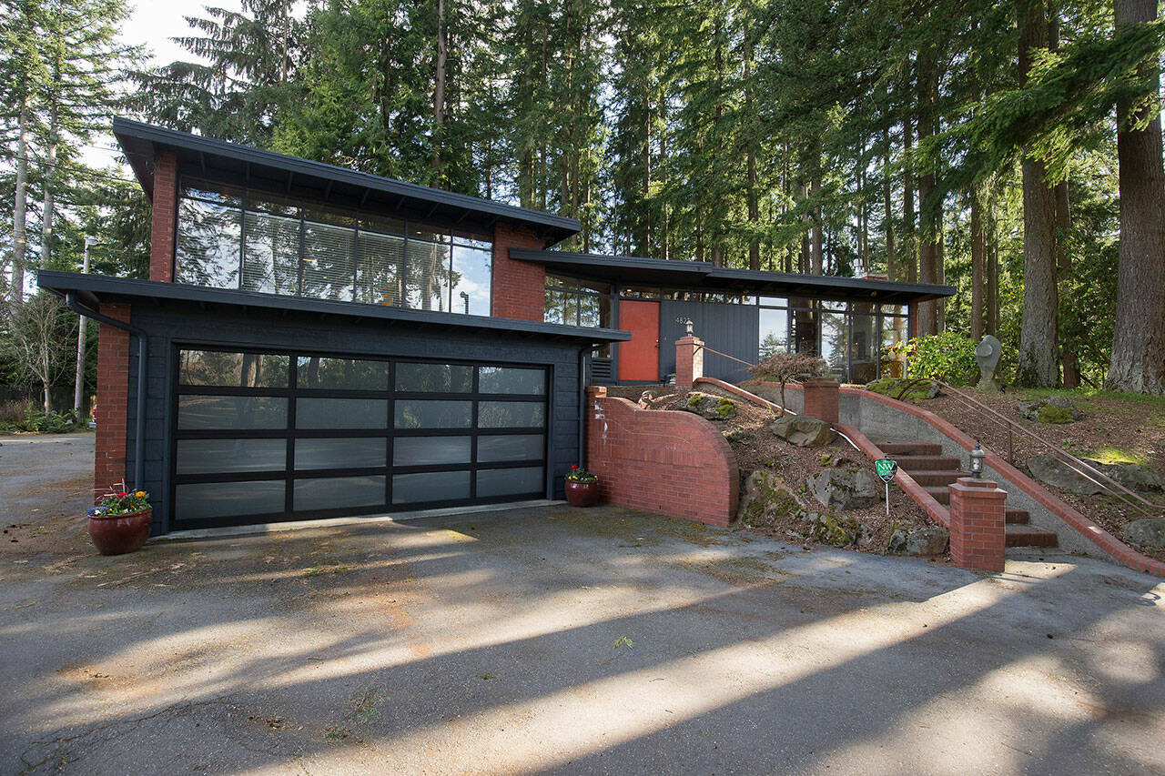 Wendy and Matt Poischbeg’s mid-century modern home will be featured on this year’s Historic Everett Home Tour. The virtual tour of four historic homes has been postponed. Check The Daily Herald for more information. (Andy Bronson / Herald file)