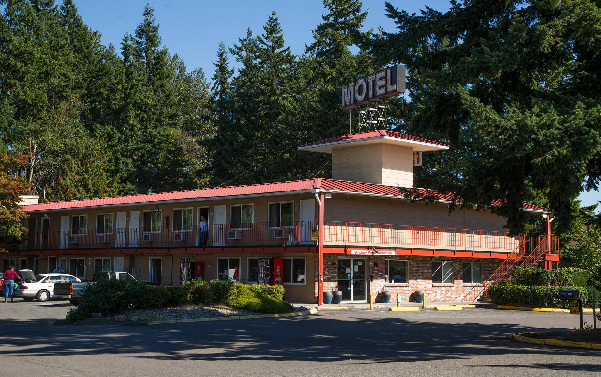 The City of Arlington filed a lawsuit seeking the closure of the Smokey Point Motor Inn because of excessive criminal activity on the property. (Andy Bronson / The Herald)