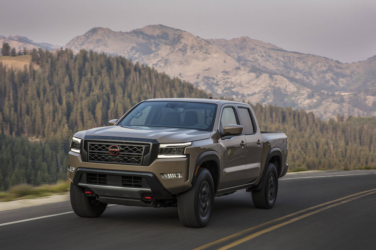The 2022 Nissan Frontier mid-size pickup is a modern interpretation of the popular Nissan Hardbody truck of the 1980s and 1990s. (Manufacturer photo)