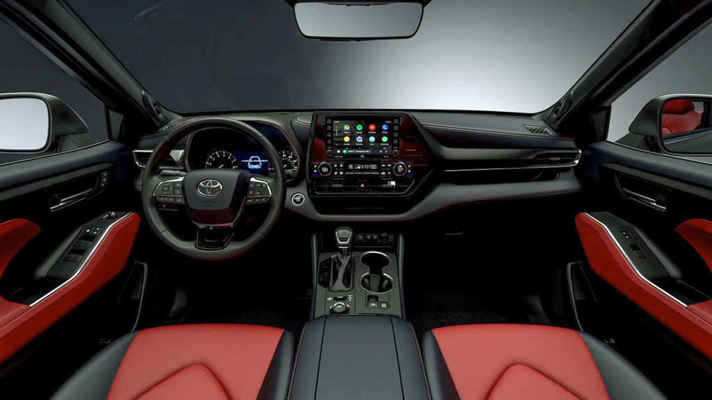 Stowage space for small items inside the Toyota Highlander XSE include horizontal trays carved into the lower dash. (Manufacturer photo)
