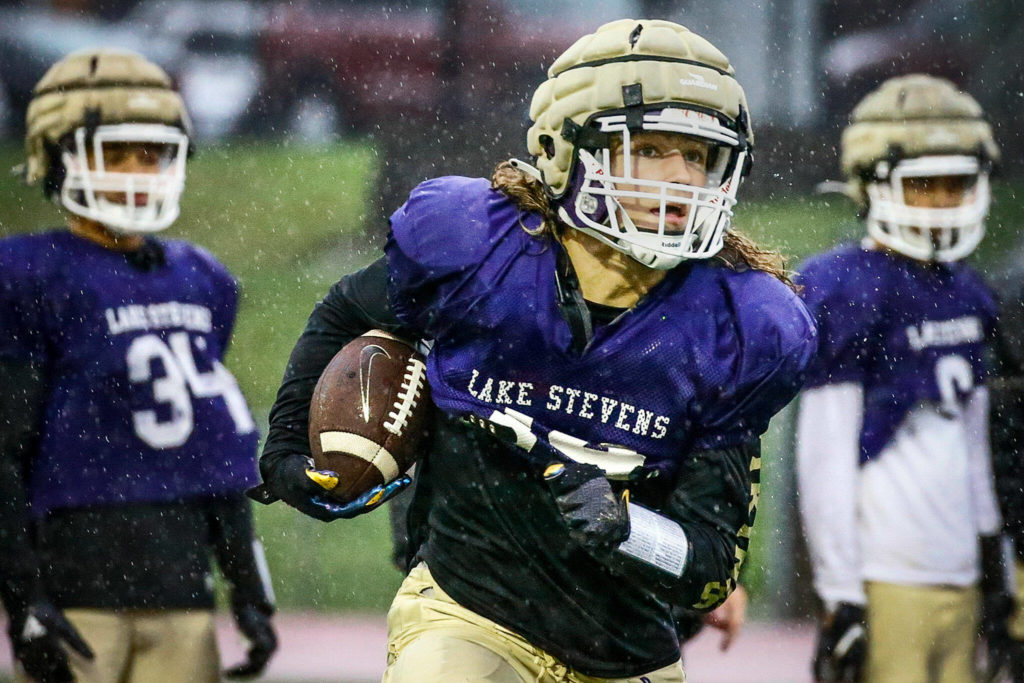 Drew Carter’s college future is likely on defense, but he has 657 yards receiving and 11 touchdown catches this season. (Kevin Clark / The Herald)
