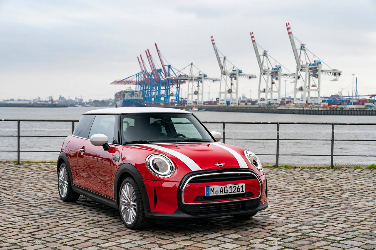 The 2022 Mini Cooper is available in two-door or four-door hardtop models. A two-door soft-top convertible model is also offered. (Manufacturer photo)
