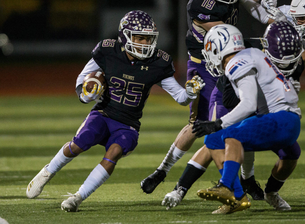 Lake Stevens and Graham-Kapowsin met in the 2015, 2017 and 2018 state playoffs. (Olivia Vanni / The Herald)
