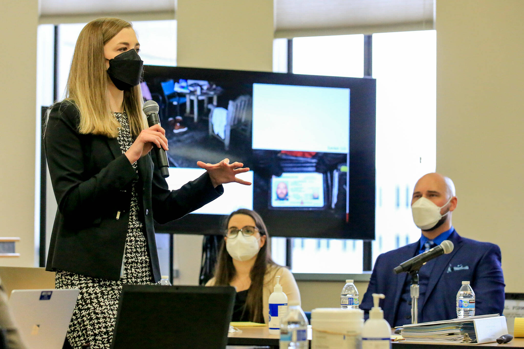 Prosecuting attorney Taryn Jones gives the state’s opening statement to start the trial of Ryan Leenders for first-degree murder Friday morning at the Snohomish County Superior Courthouse. (Kevin Clark / The Herald)