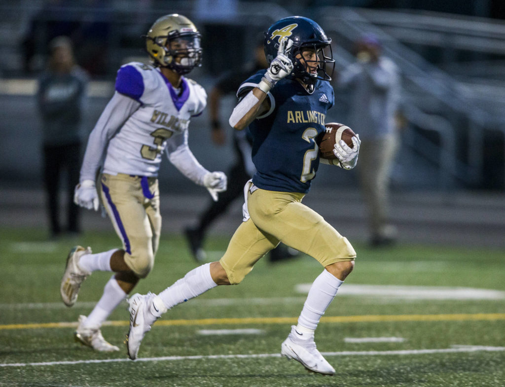Arlington receiver Levi Younger (Olivia Vanni / The Herald)
