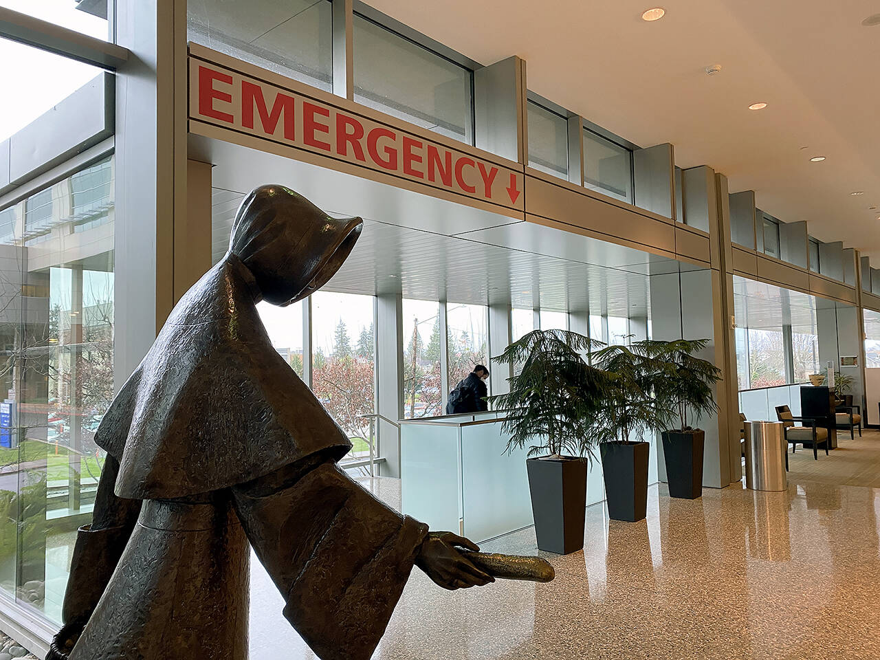 Providence Regional Medical Center Everett is pausing all non-emergency surgeries because of the rising number of COVID-19 patients currently in the hospital. (Sue Misao / The Herald)