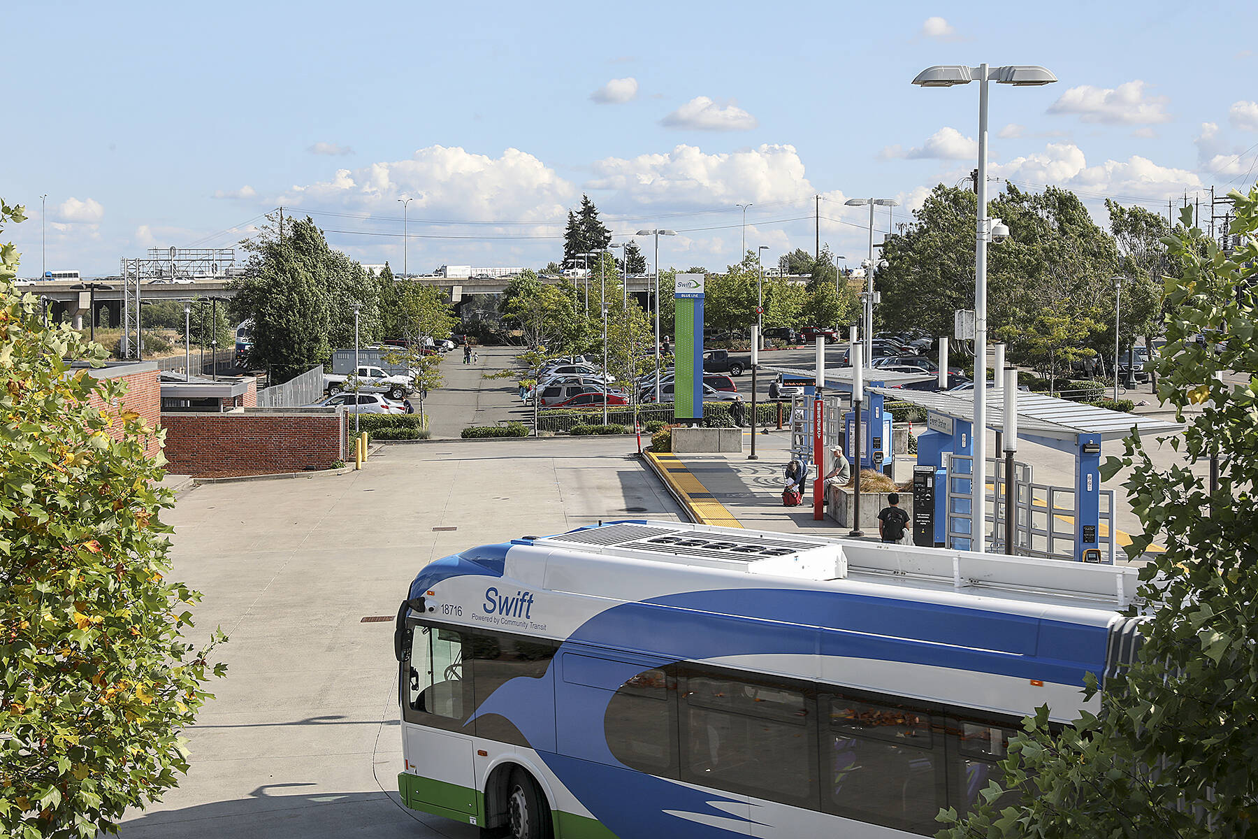 Community Transit’s Swift bus rapid transit routes are in line for $30 million from Democrats’ Move Ahead Washington 16-year, $16.8 billion transportation package. (Lizz Giordano / Herald file)