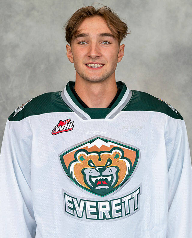 Silvertips open season with dominant win over Vancouver