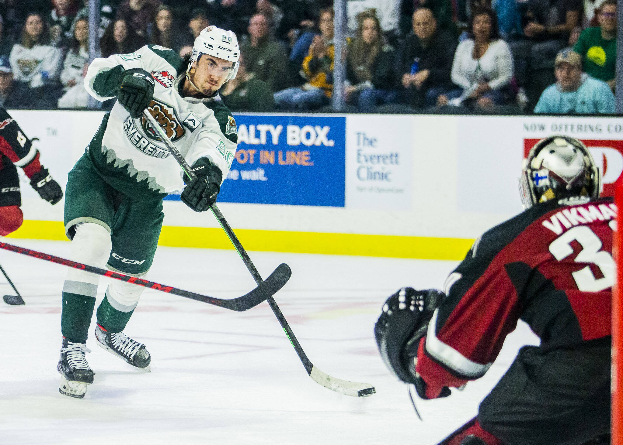 Silvertips’ Alex Swetlikoff takes a shot on goal during the second period of the game against the Giants on Saturday, April 30, 2022 in Everett, Washington. (Olivia Vanni / The Herald)