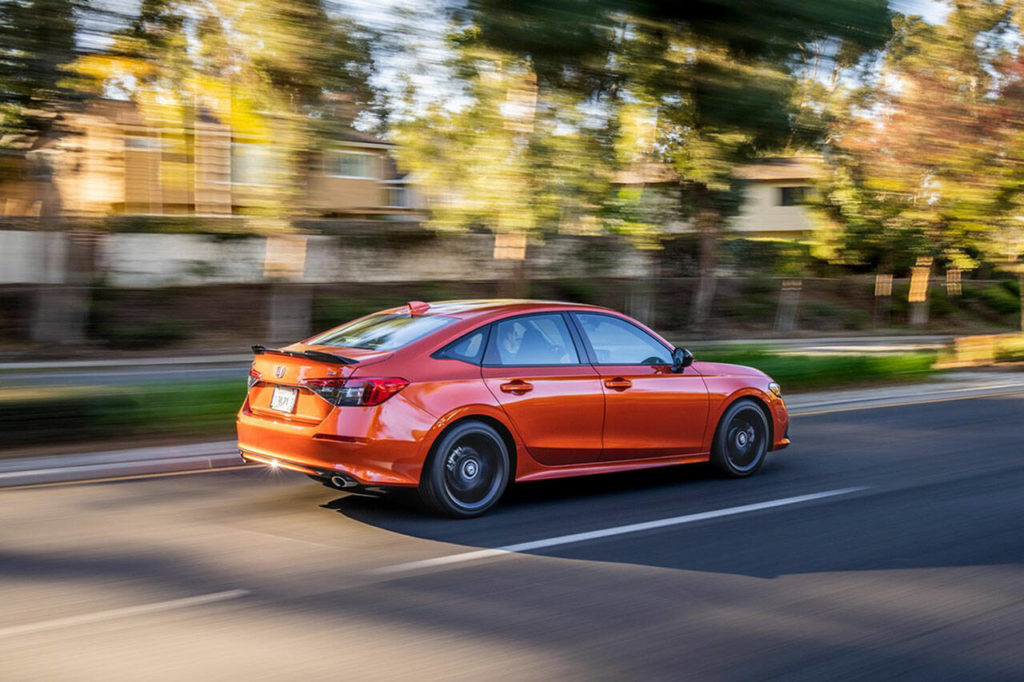 High-performance summer tires are available on the 2022 Honda Civic Si for $200, but they come with a warning Pacific Northwest drivers need to heed. (Manufacturer photo)
