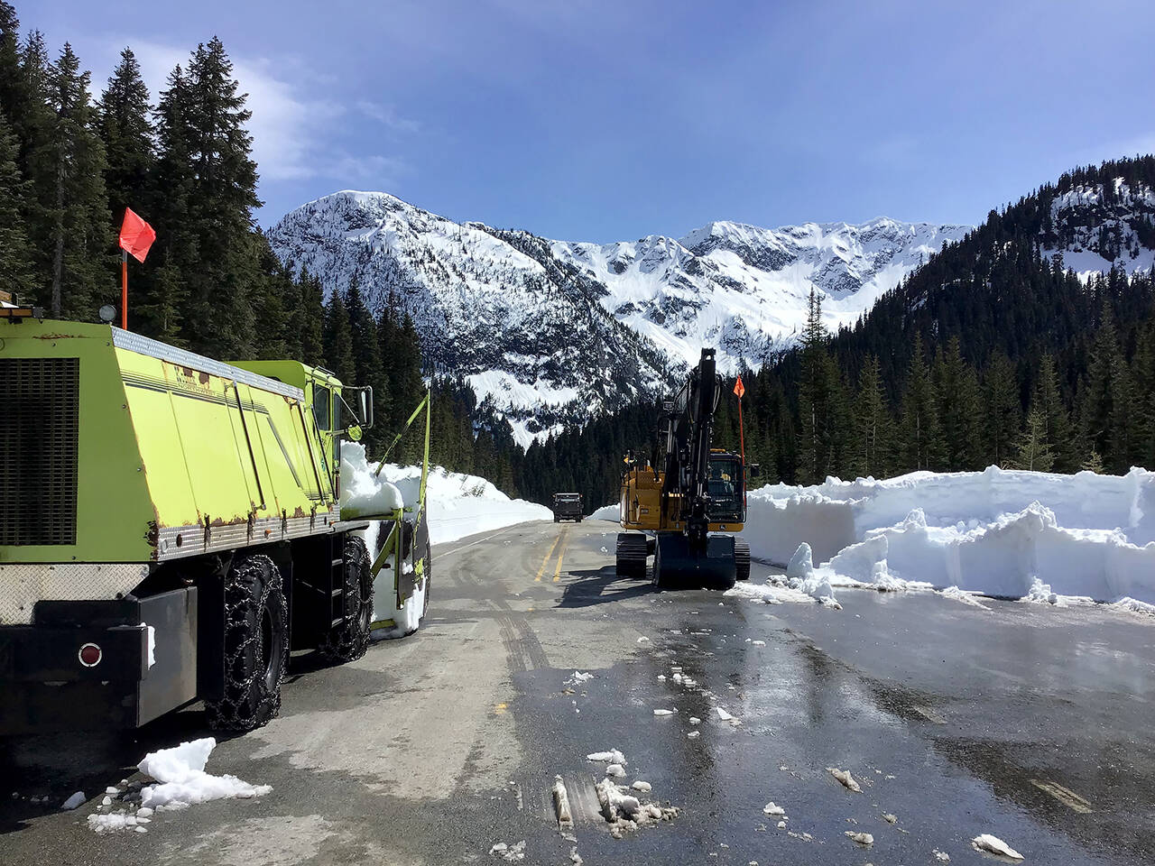 Crews finish clearing the roadway on SR 20. (Washington State Department of Transportation)
