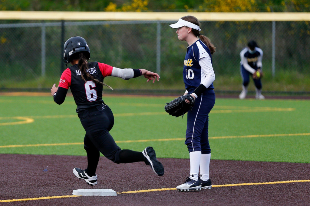 Snohomish’s Hurley Mersberg speeds through second base against Everett during Tuesday’s Class 3A District 1 matchup at the Phil Johnson Ballfields in Everett. (Ryan Berry / The Herald)
