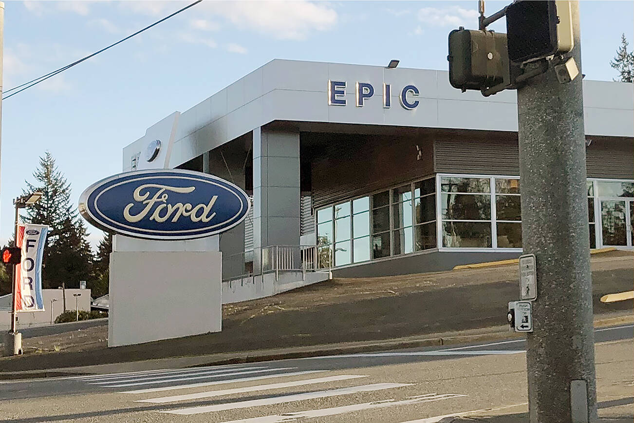 Epic Ford on the corner of 52nd Street and Evergreen Way in Everett is closed. The dealership has been in business for more than 50 years. (Janice Podsada / The Herald)