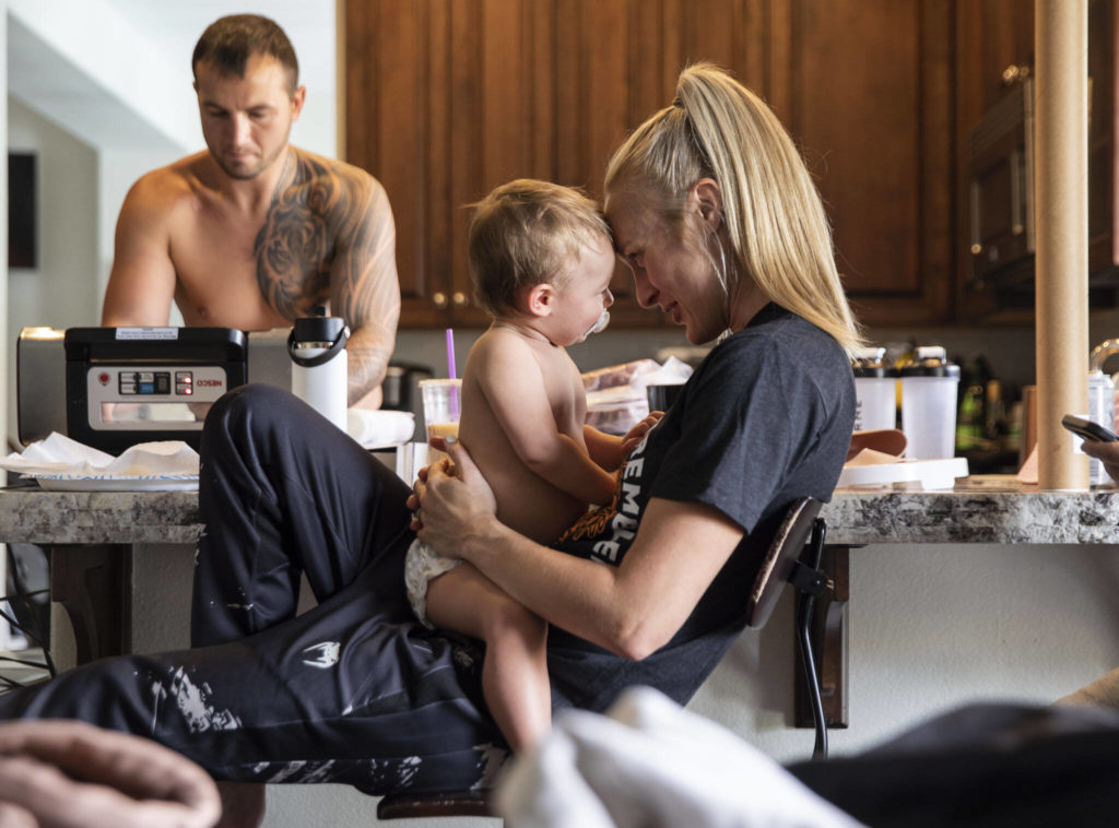 Austin touches heads with her mom at the home of Miranda Granger’s parents on Friday, Aug. 5, 2022, in Las Vegas. (Olivia Vanni / The Herald)
