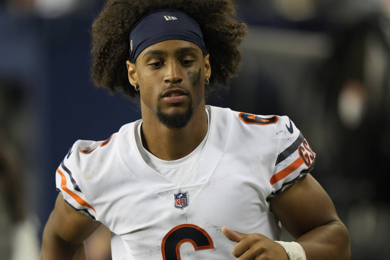 Chicago Bears cornerback Kyler Gordon (6) during an NFL Preseason football game against the Seattle Seahawks, Thursday, Aug. 18, 2022, in Seattle, WA. The Bears defeated the Seahawks 27-11. (AP Photo/Ben VanHouten)