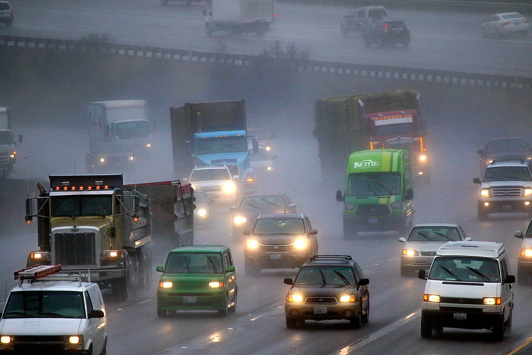 Traffic, seen here during Jan. 4, 2016 on northbound Interstate 5 just north of the Highway 526 interchange, is likely to back up during work this weekend that requires reducing it to at most two lanes. Dan Bates / Herald file)