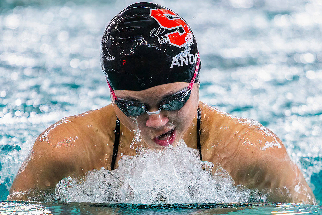 Snohomish’s Grace Andrews swims in the 200 Yard IM during the meet against Glacier Peak on Tuesday, Oct. 18, 2022 in Snohomish, Washington. (Olivia Vanni / The Herald)