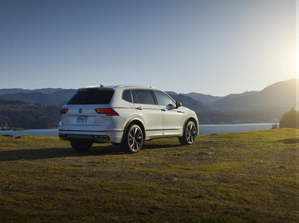 The 2022 Volkswagen Tiguan has seating for up to seven passengers when equipped with a third-row seat. (Volkswagen) 
