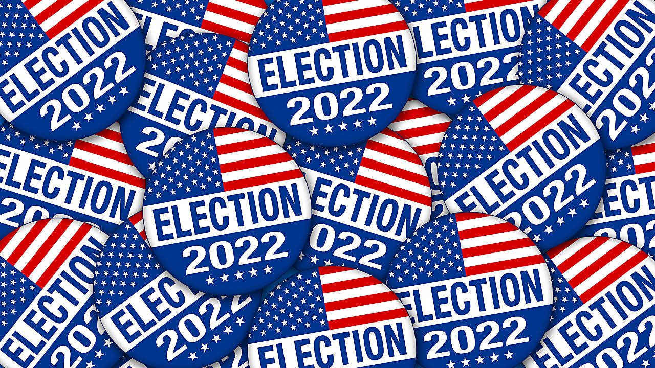 2022 Election campaign buttons with the USA flag - Illustration