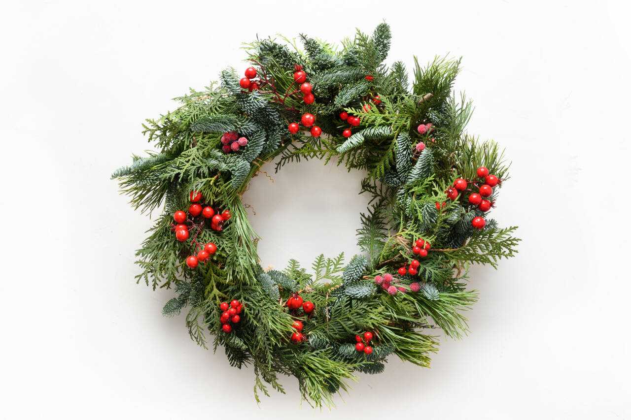 You can make your own festive Christmas wreath at area garden centers. (Getty Images)
