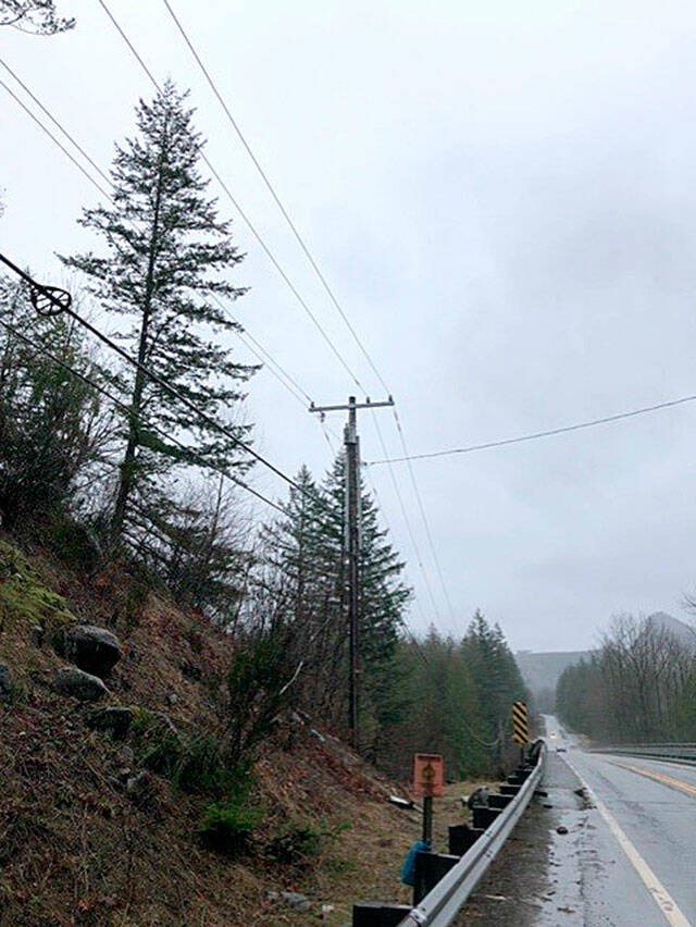 U.S. 2 will be closed overnight Wednesday and Thursday for Snohomish County Public Utility District crews to replace poles between 178th Street SE and Reiter Road. (Snohomish County PUD)
