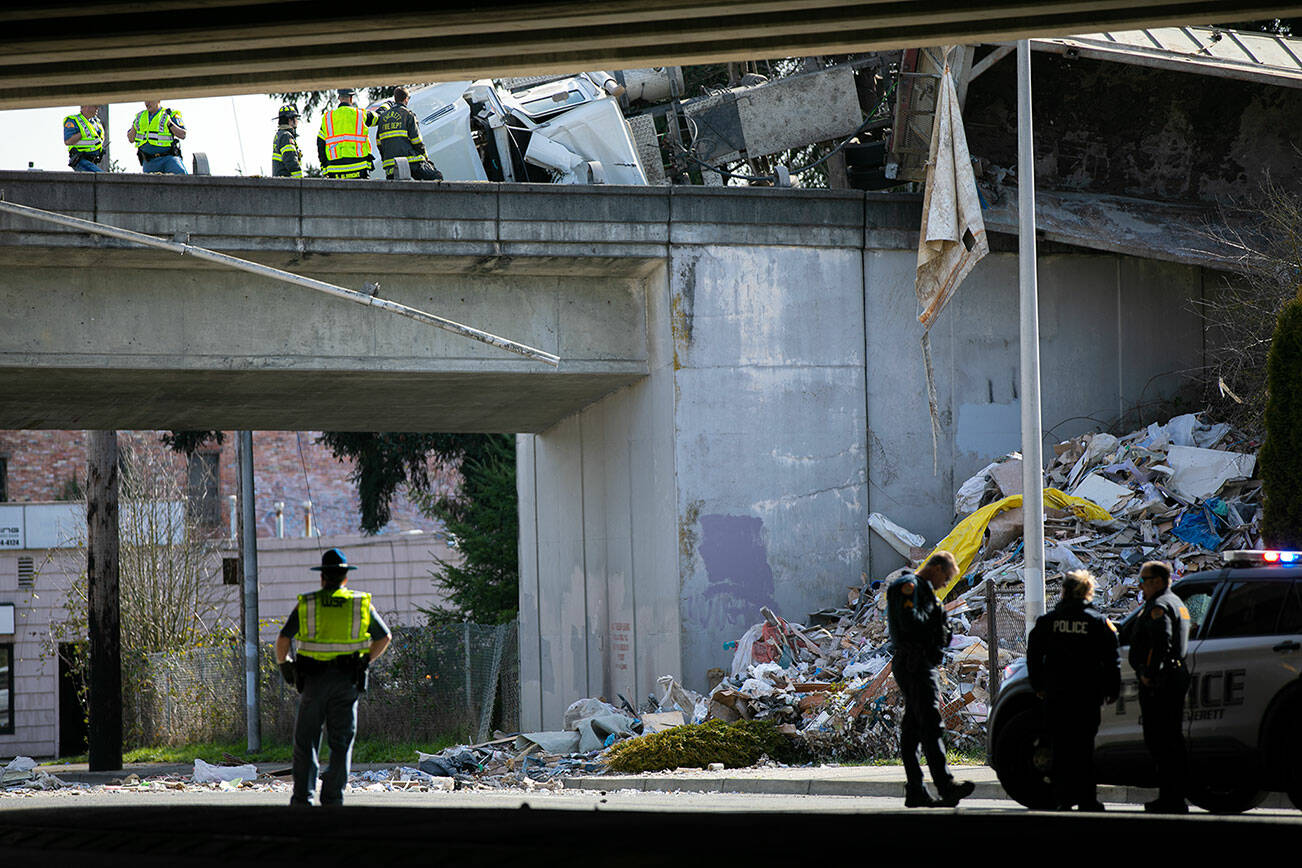 Semi crashes, hangs off ramp from US 2 to I-5 in Everett