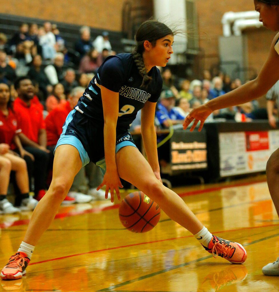 Meadowdale’s Gia Powell (Ryan Berry / The Herald)
