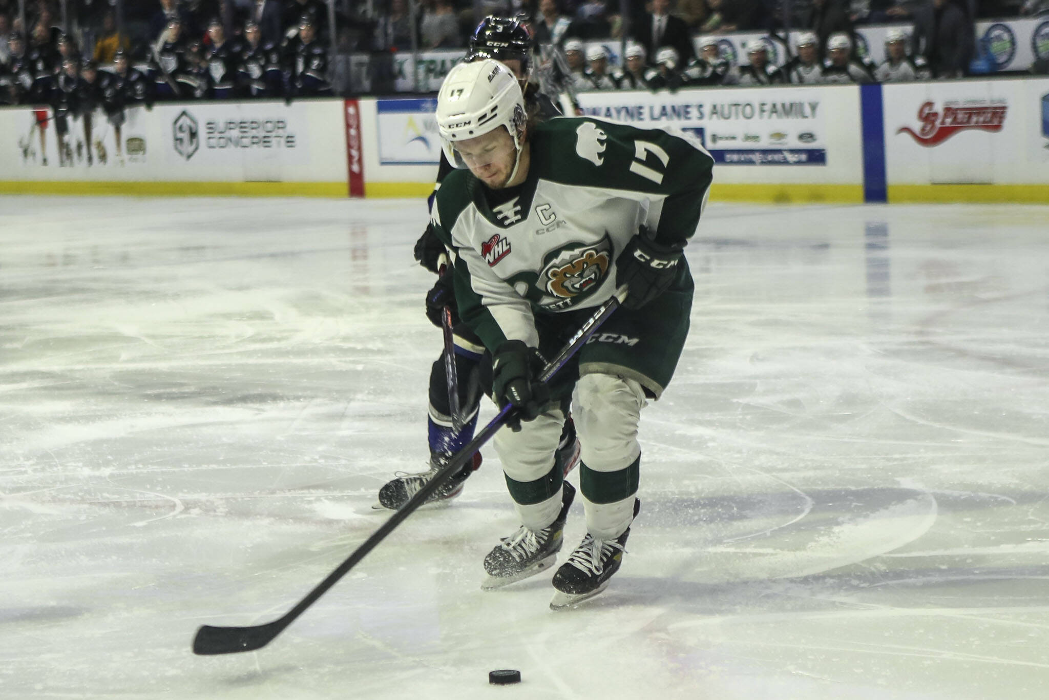 Thunderbirds battle but fall just short to Silvertips