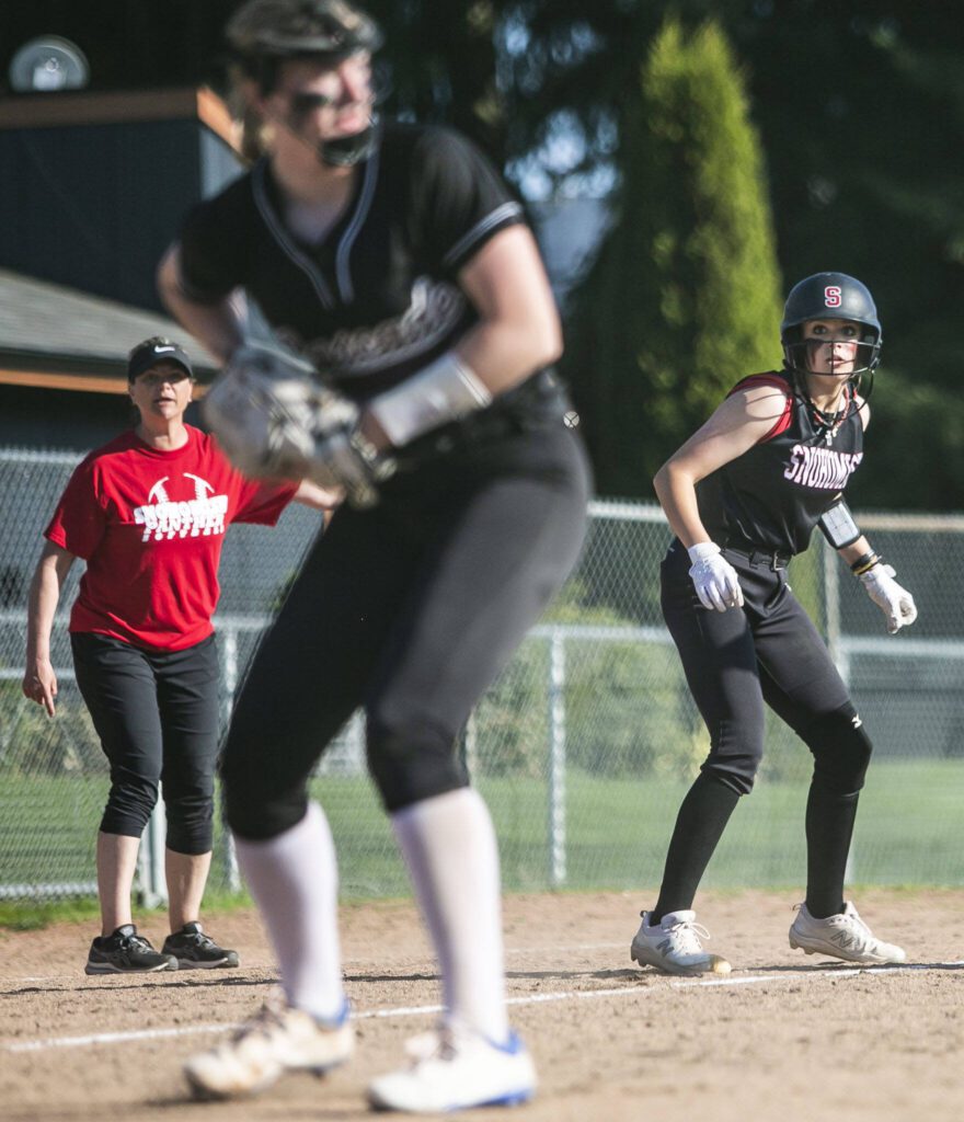 A Snohomish player leads off of third base during the game against Cascade on Friday, April 28, 2023 in Snohomish, Washington. (Olivia Vanni / The Herald)
