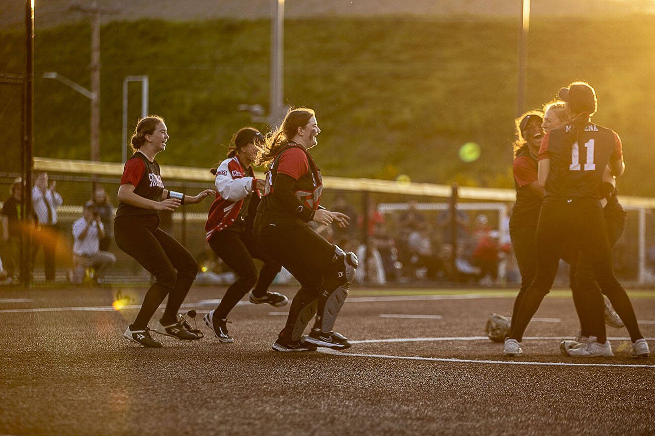 Snohomish players celebrate during a game between Mountlake Terrace and Snohomish at Phil Johnson Ballfields in Everett, Washington on Thursday, May 18, 2023. Snohomish won, 4-0. (Annie Barker / The Herald)