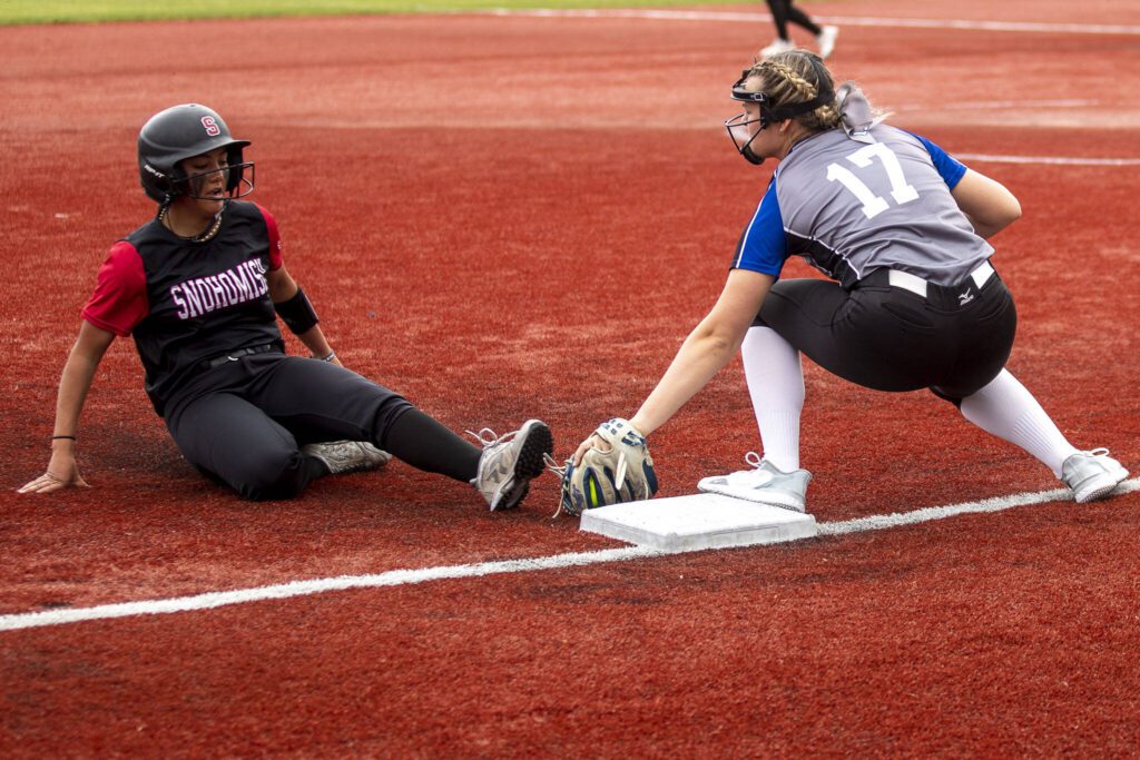 Walla Walla’s Sidney McCauley (17) tags a Snohomish player out during a game between Snohomish and Walla Walla at the Lacey-Thurston County Regional Athletic Complex in Olympia, Washington on Saturday, May 27, 2023. Snohomish won, 7-3. (Annie Barker / The Herald)
