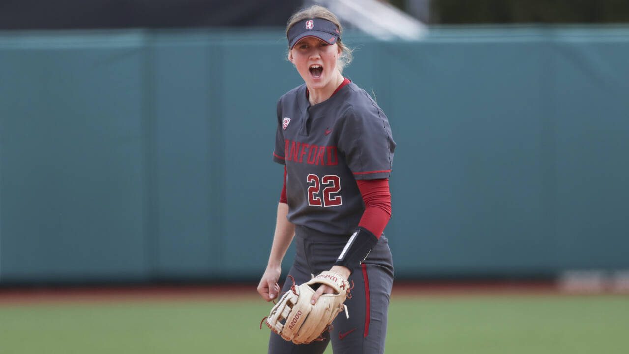 Local softball stars Reynolds, Mahler set for WCWS | HeraldNet.com