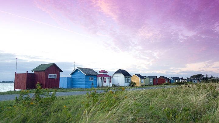 Cozy little beach houses in the town of Ærøskøbing have been lovingly tended by local families for generations. (Rick Steves’ Europe)