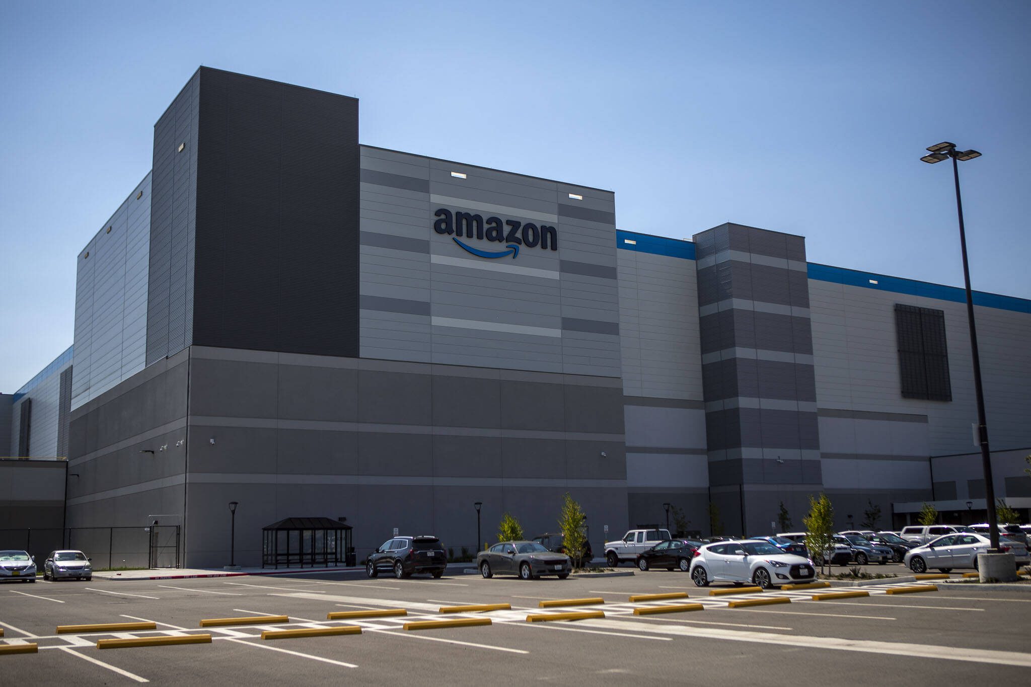 A new Amazon fulfillment center at 4620 172nd Street NE in Arlington, Washington on Monday, Aug. 14, 2023. (Annie Barker / The Herald)