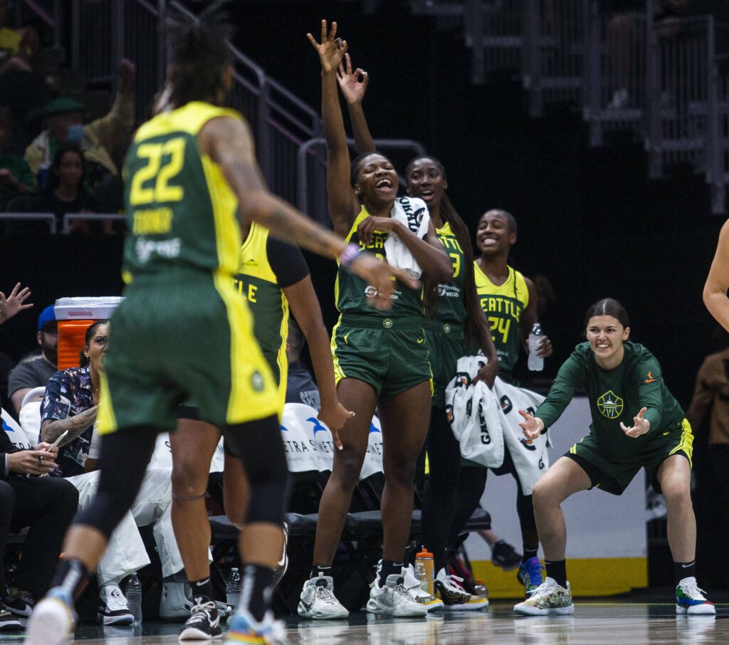 The Seattle Storm ben reacts to the three-point shot during the game against the Chicago Sky at Climate Pledge Arena on Sunday, Aug. 27, 2023 in Seattle, Washington. (Olivia Vanni / The Herald)