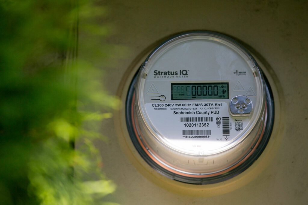 One of Snohomish County PUD’s new smart readers is installed at a single family home Thursday, Sept. 21, 2023, in Mill Creek, Washington. (Ryan Berry / The Herald)
