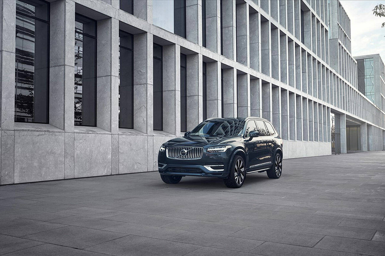 Volvo’s tasteful design gives the 2023 XC90 Recharge a stately appearance. (Volvo)