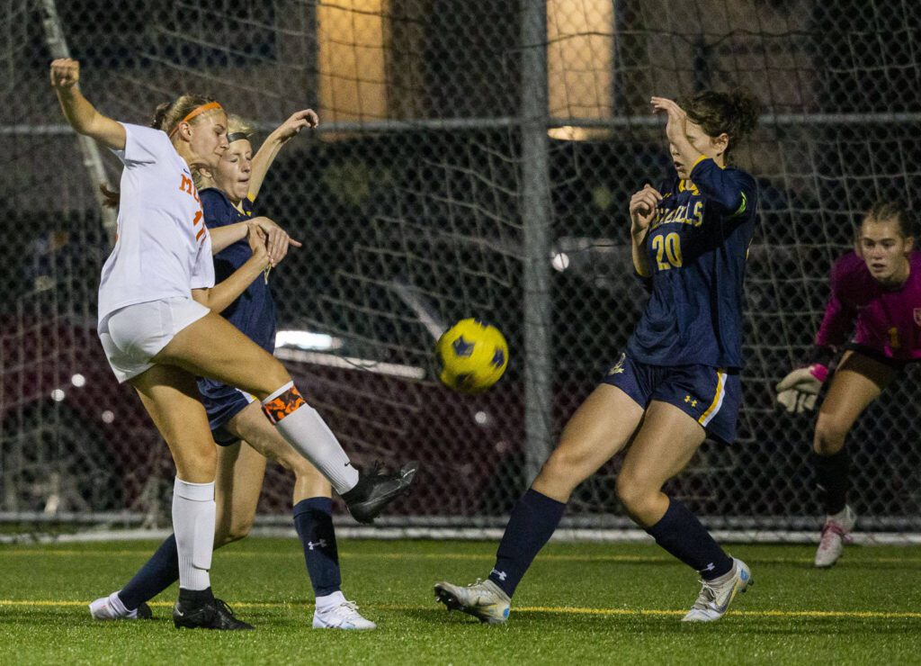 Monroe’s Sydney Garner takes a shot on goal during the game against Everett on Thursday, Sept. 7, 2023 in Everett, Washington. (Olivia Vanni / The Herald)
