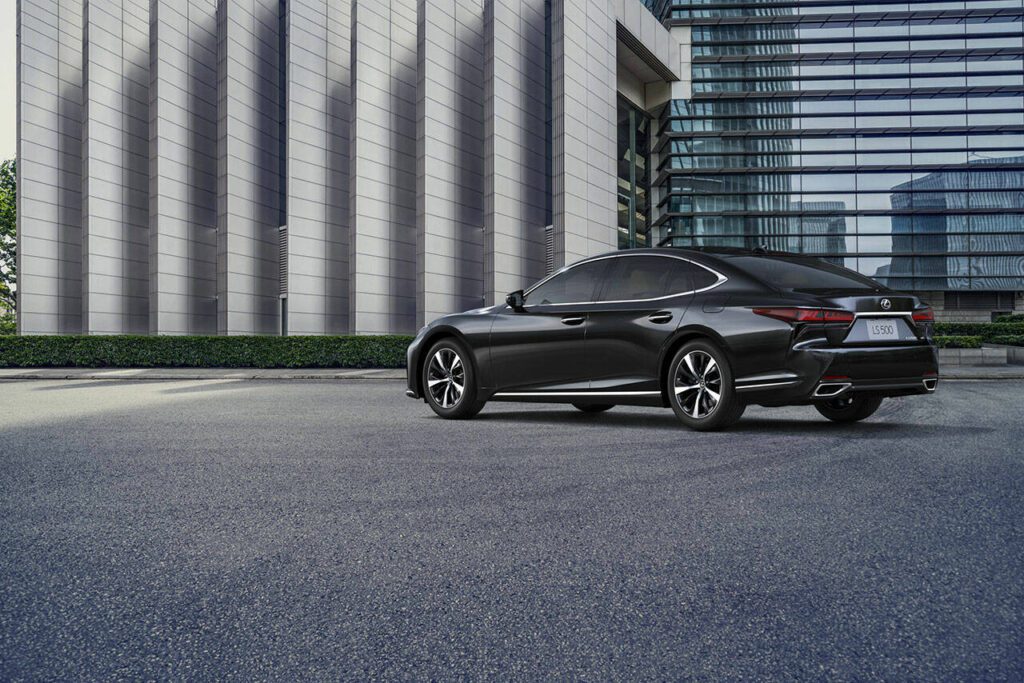 The 2023 Lexus LS 500 full-sized premium sedan has seating for five passengers. Trunk space capacity is 17 cubic feet. (Lexus)
