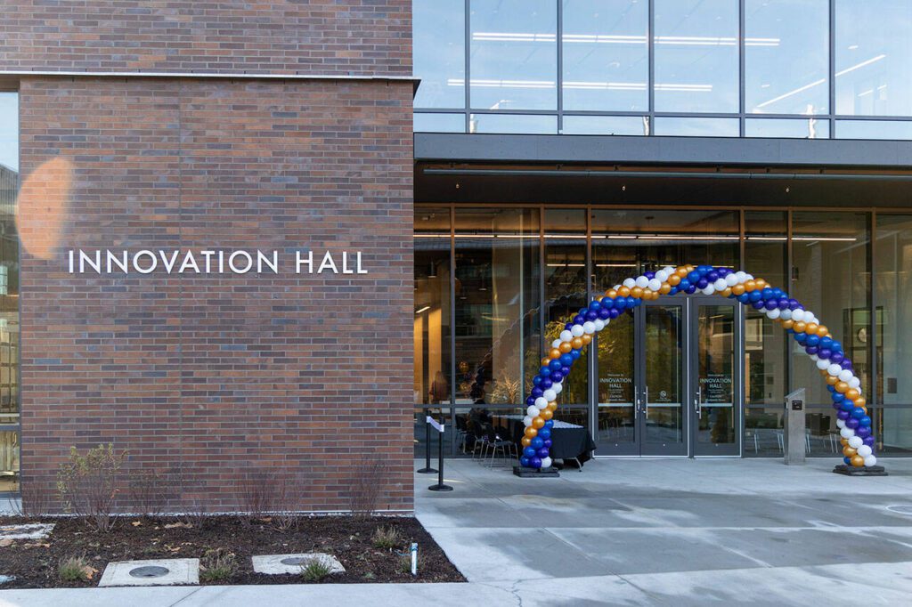 Entrance to the new Innovation Hall at the University of Washington Bothell and Cascadia College campus is festooned with balloons on Nov. 16, 2023. (Tara Brown Photography / UW Bothell)

