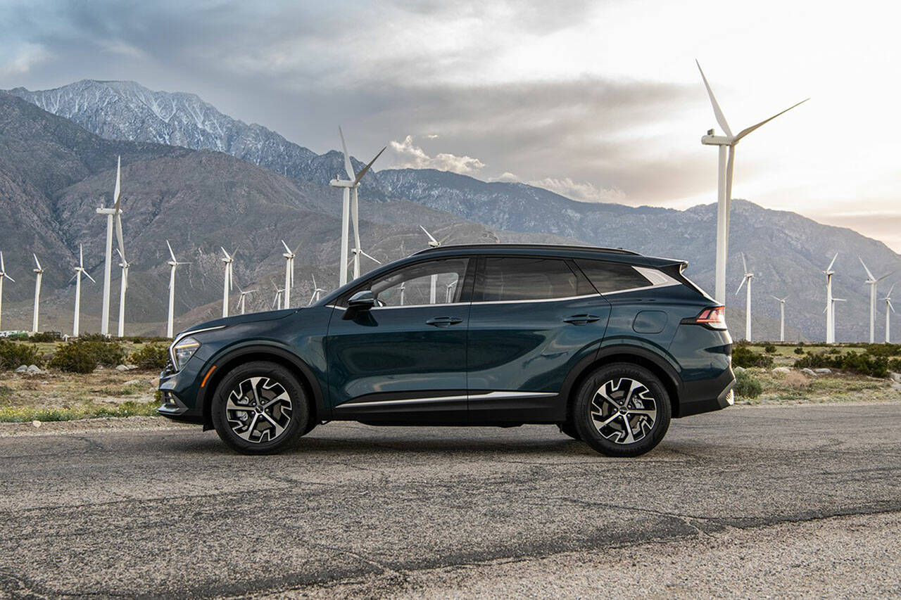 The 2023 Kia Sportage Hybrid has seating for five, backed by an expansive cargo area providing 39.5 cubic feet of space even with rear seats in upright position. (Kia)