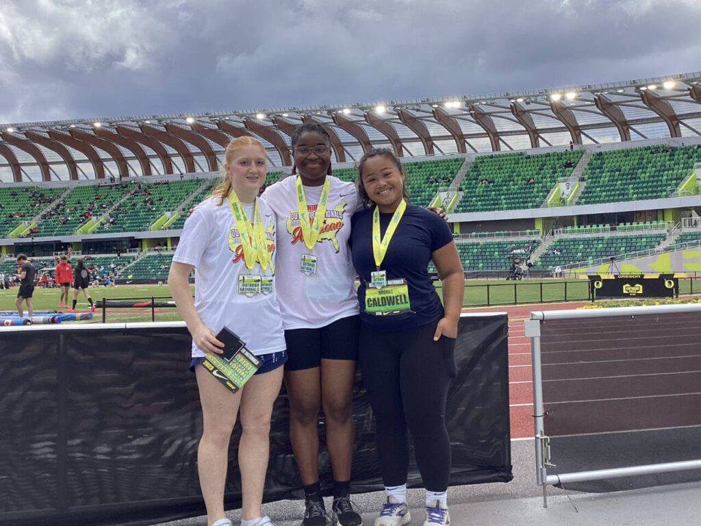 Mukilteo’s Kim Beard (left) and Edmonds’ Adrianna Coleman (right) were named All-Americans in the hammer throw by Track and Field News. (Photo courtesy of Chris Beard)
