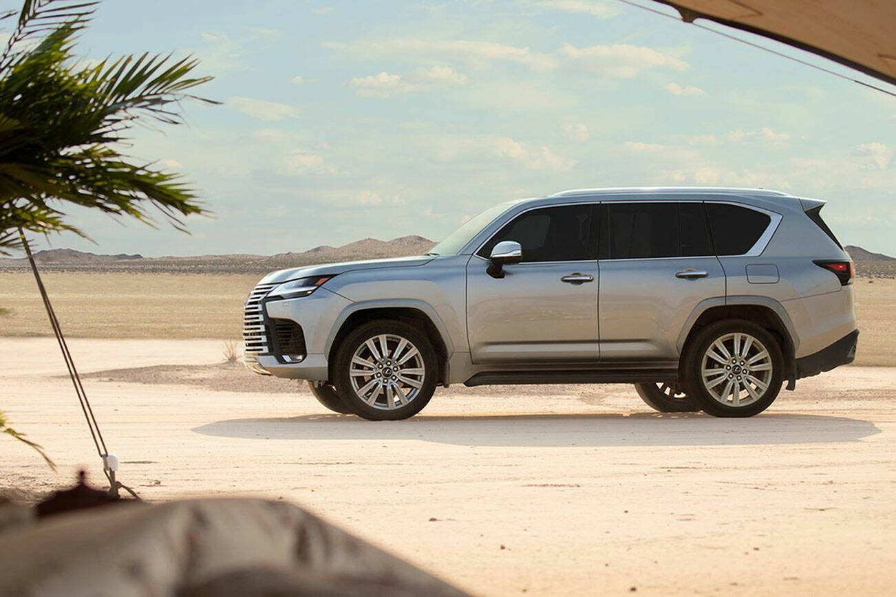 2024 Lexus LX 600 F SPORT (Photo provided)