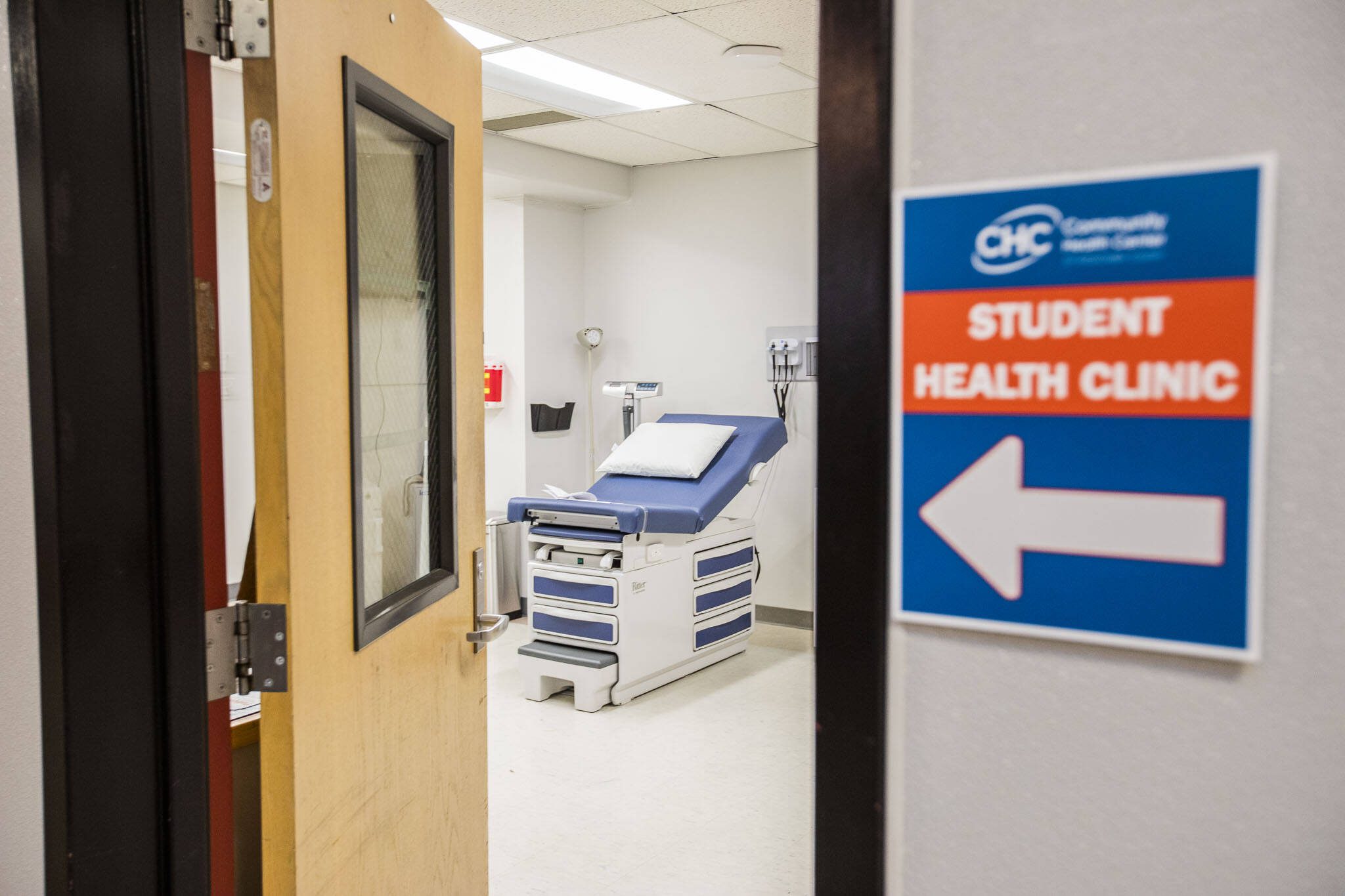 Community Health Center of Snohomish County’s new student health clinic at Mountlake Terrace High School on Wednesday, Jan. 3, 2024 in Mountlake Terrace, Washington. (Olivia Vanni / The Herald)