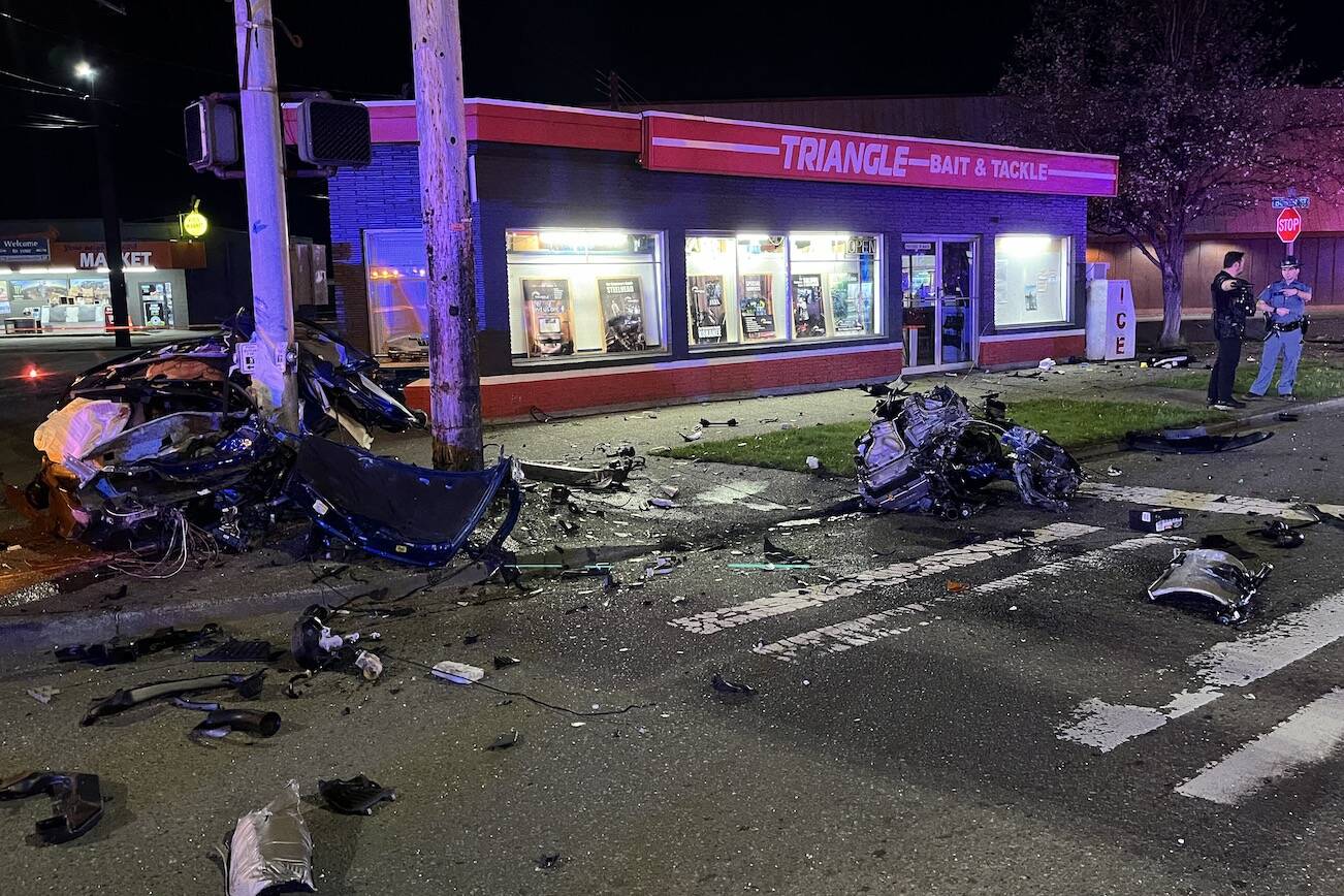 Snohomish County Fire District #4 and Snohomish Regional Fire & Rescue respond to a motor vehicle collision for a car and pole. The driver was pronounced dead at the scene, near Triangle Bait & Tackle in Snohomish. (Snohomish County Sheriff’s Office)