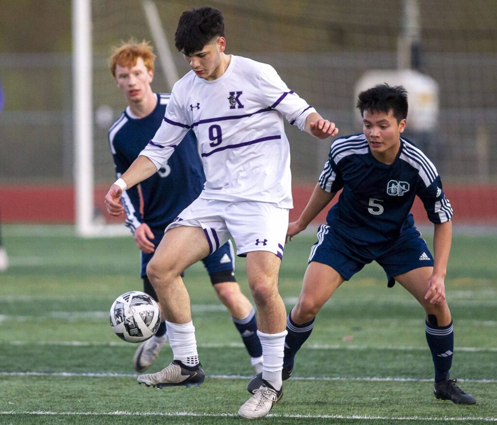 Kamiak’s Kaloyan Iliev traps the ball during the game against Glacier Peak on Monday, April 1, 2024 in Snohomish, Washington. (Olivia Vanni / The Herald)
